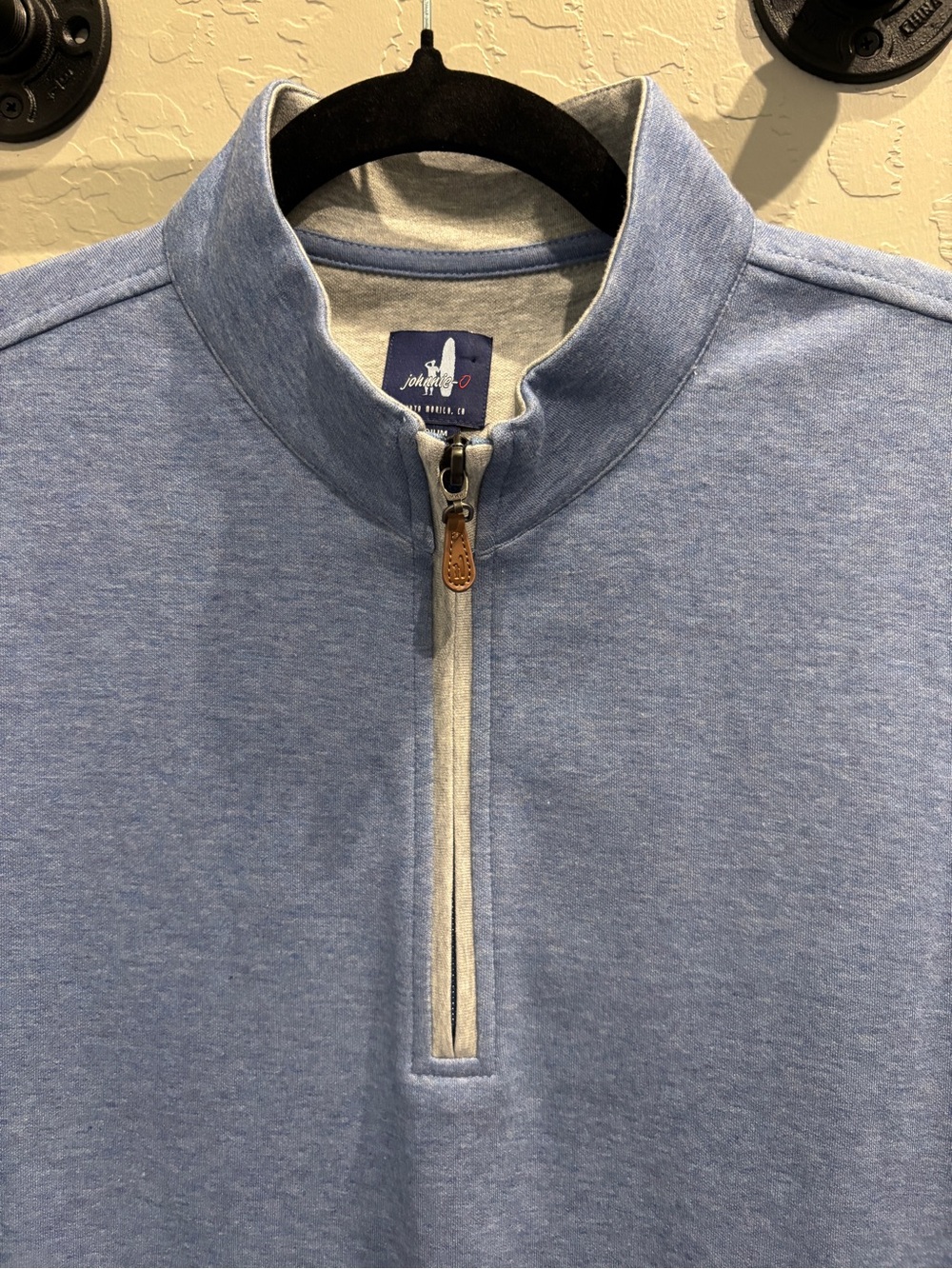 johnnie-O light blue and gray quarter zip knit top
